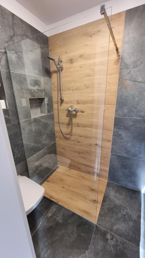 Apartament W Centrum 琴斯托霍瓦 外观 照片